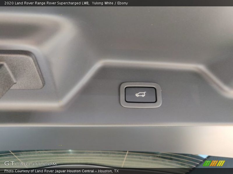 Yulong White / Ebony 2020 Land Rover Range Rover Supercharged LWB