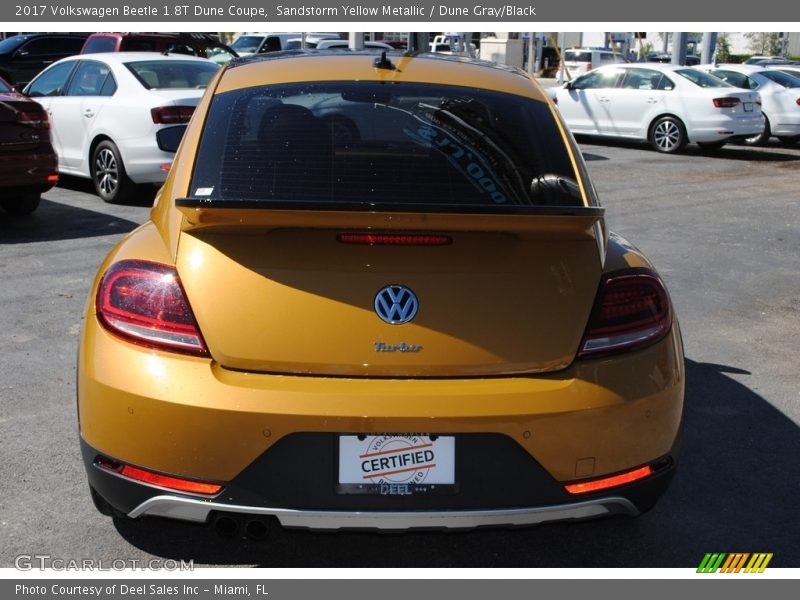 Sandstorm Yellow Metallic / Dune Gray/Black 2017 Volkswagen Beetle 1.8T Dune Coupe