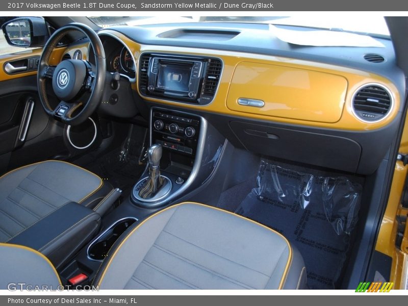 Dashboard of 2017 Beetle 1.8T Dune Coupe