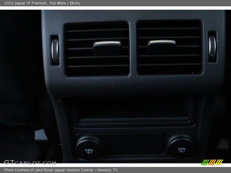 Fuji White / Ebony 2020 Jaguar XF Premium