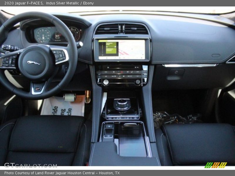 Indus Silver Metallic / Ebony 2020 Jaguar F-PACE S