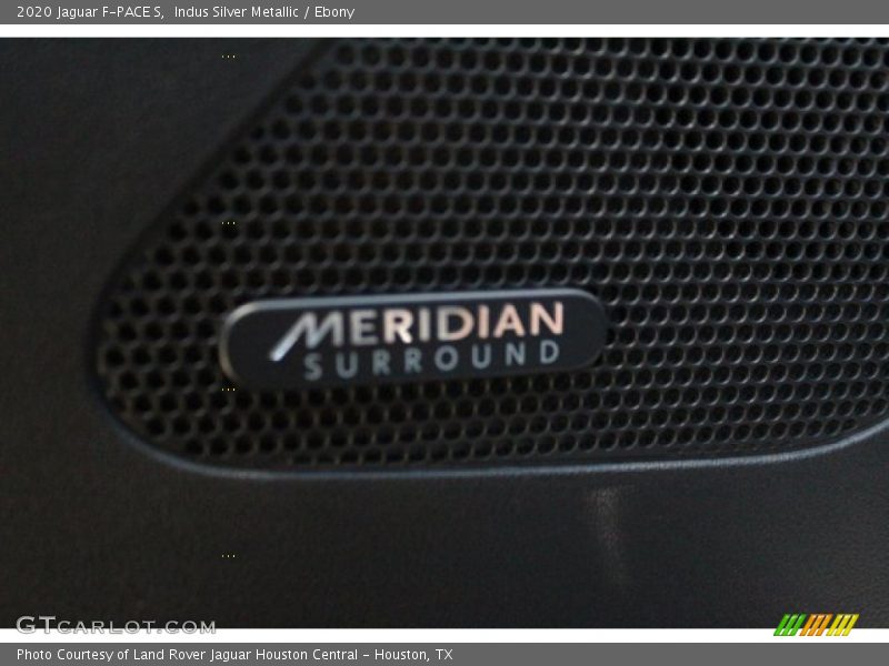 Indus Silver Metallic / Ebony 2020 Jaguar F-PACE S