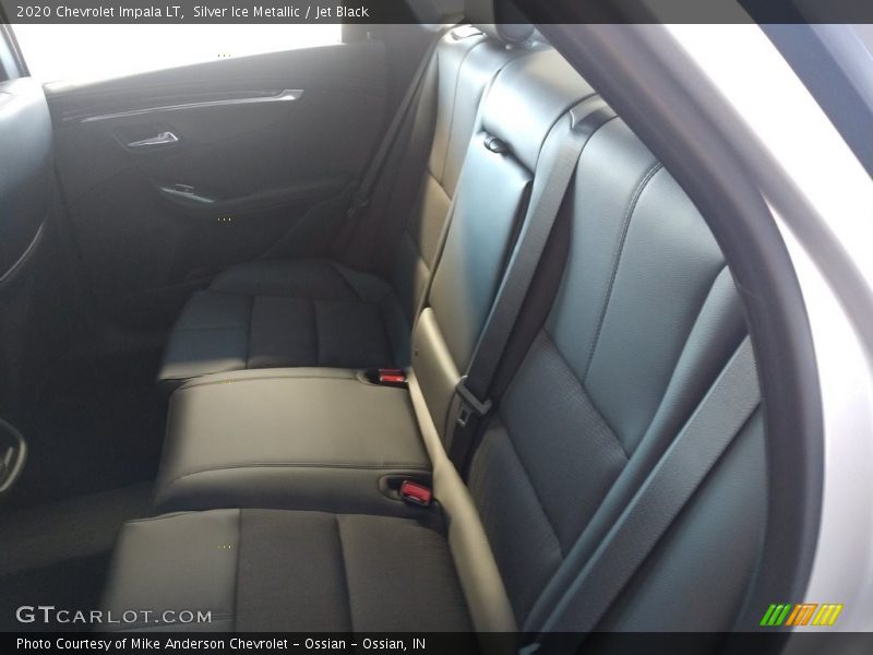 Silver Ice Metallic / Jet Black 2020 Chevrolet Impala LT