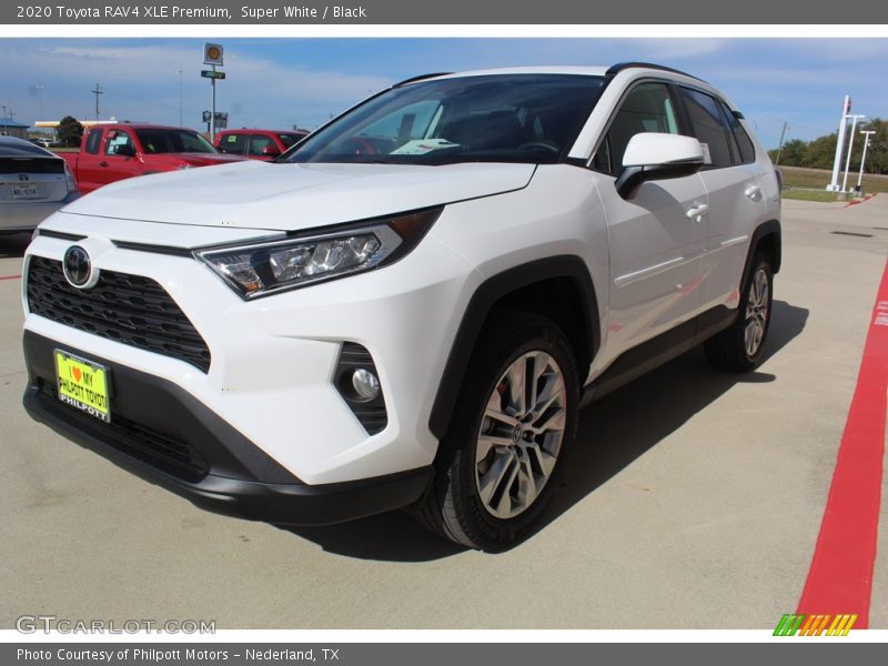 Super White / Black 2020 Toyota RAV4 XLE Premium