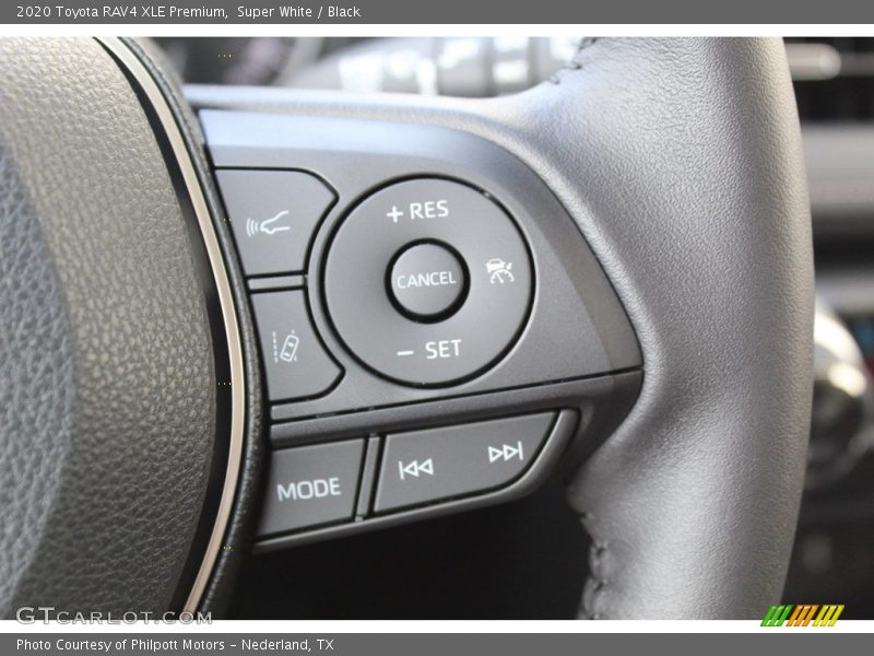 Super White / Black 2020 Toyota RAV4 XLE Premium