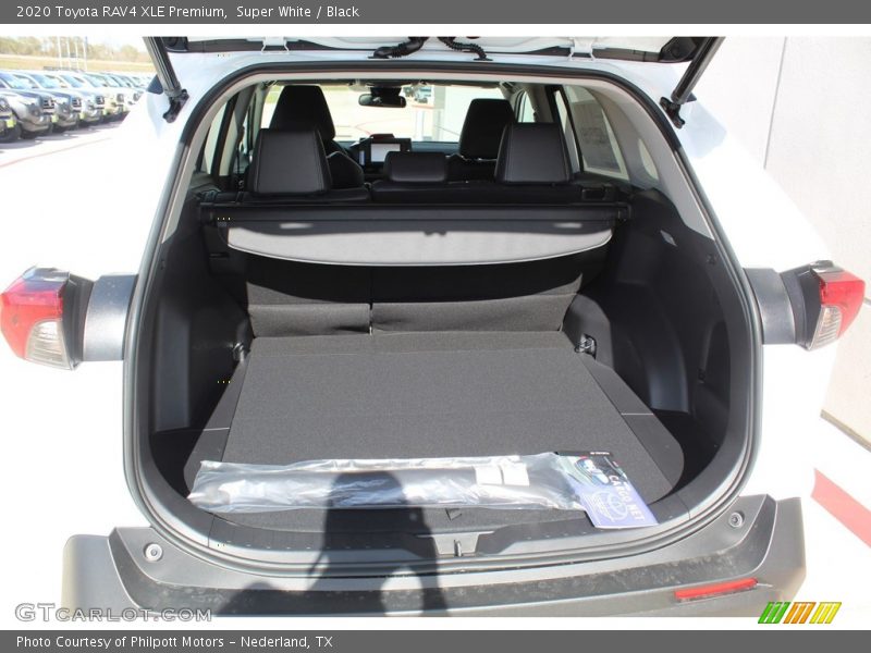 Super White / Black 2020 Toyota RAV4 XLE Premium