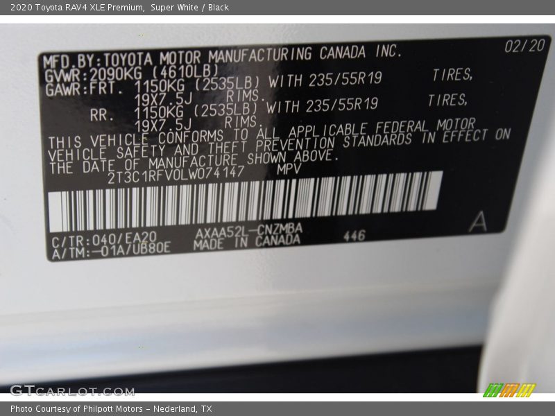 Super White / Black 2020 Toyota RAV4 XLE Premium