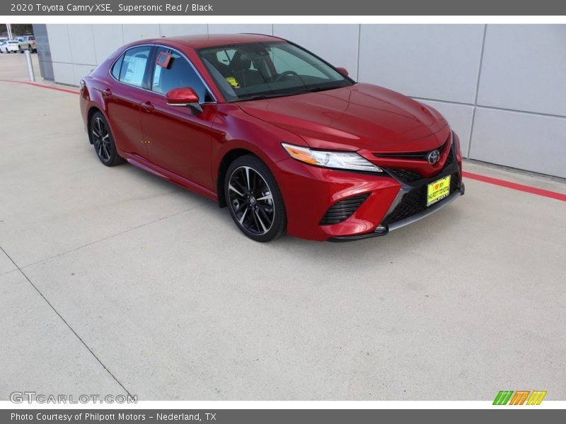 Supersonic Red / Black 2020 Toyota Camry XSE
