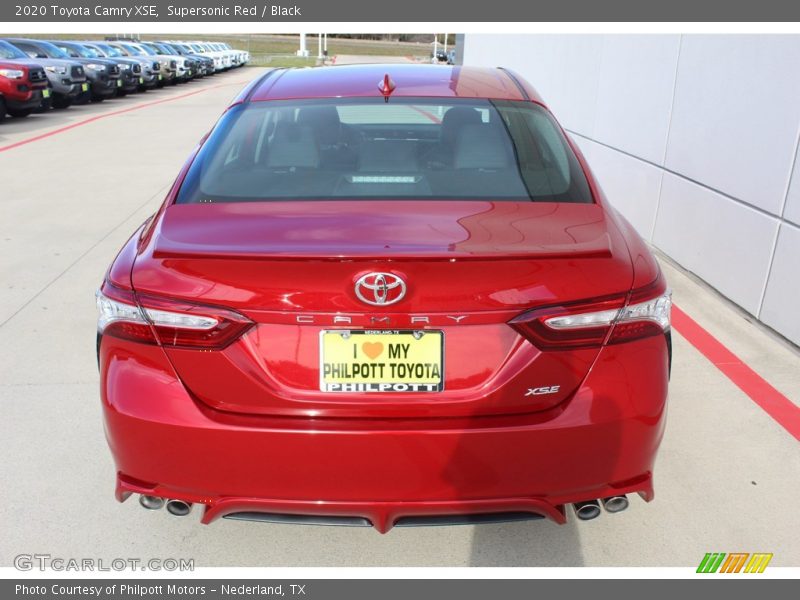 Supersonic Red / Black 2020 Toyota Camry XSE