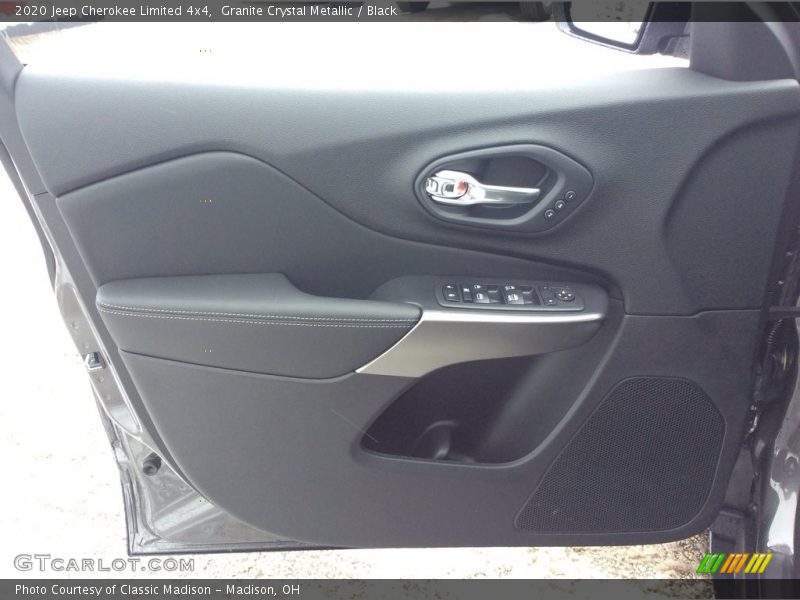 Granite Crystal Metallic / Black 2020 Jeep Cherokee Limited 4x4