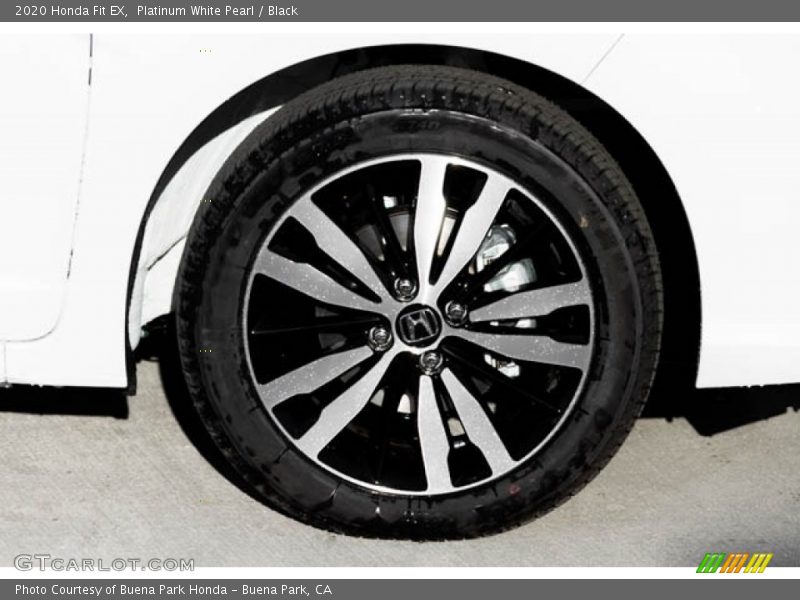 Platinum White Pearl / Black 2020 Honda Fit EX