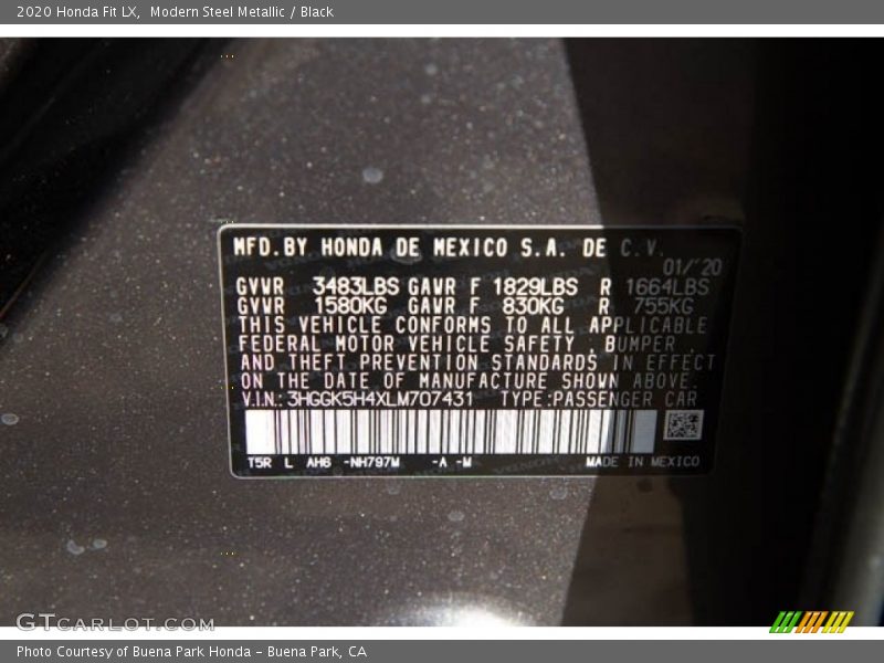Modern Steel Metallic / Black 2020 Honda Fit LX