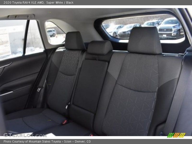 Super White / Black 2020 Toyota RAV4 XLE AWD
