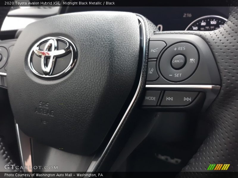 Midnight Black Metallic / Black 2020 Toyota Avalon Hybrid XSE