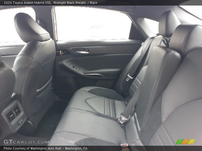 Midnight Black Metallic / Black 2020 Toyota Avalon Hybrid XSE