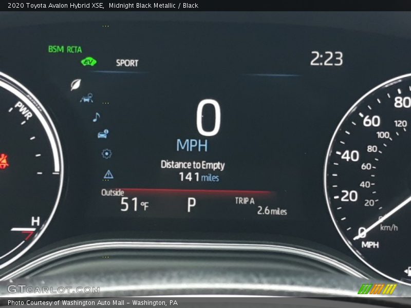 Midnight Black Metallic / Black 2020 Toyota Avalon Hybrid XSE