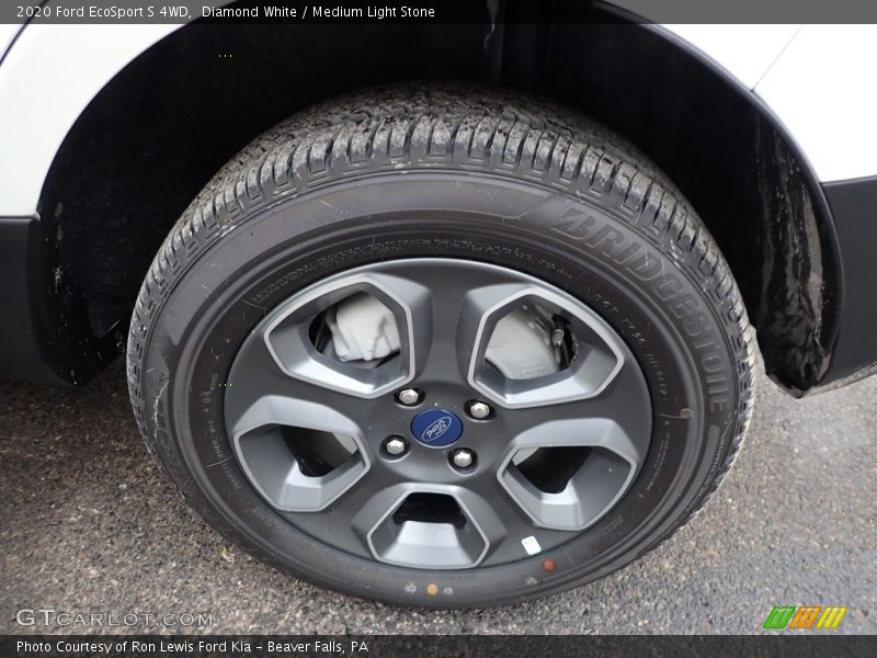 Diamond White / Medium Light Stone 2020 Ford EcoSport S 4WD