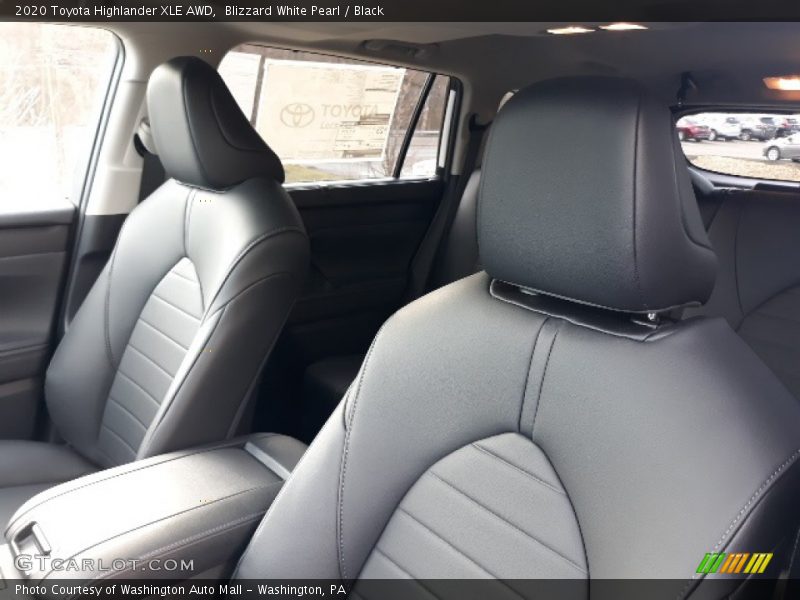 Blizzard White Pearl / Black 2020 Toyota Highlander XLE AWD