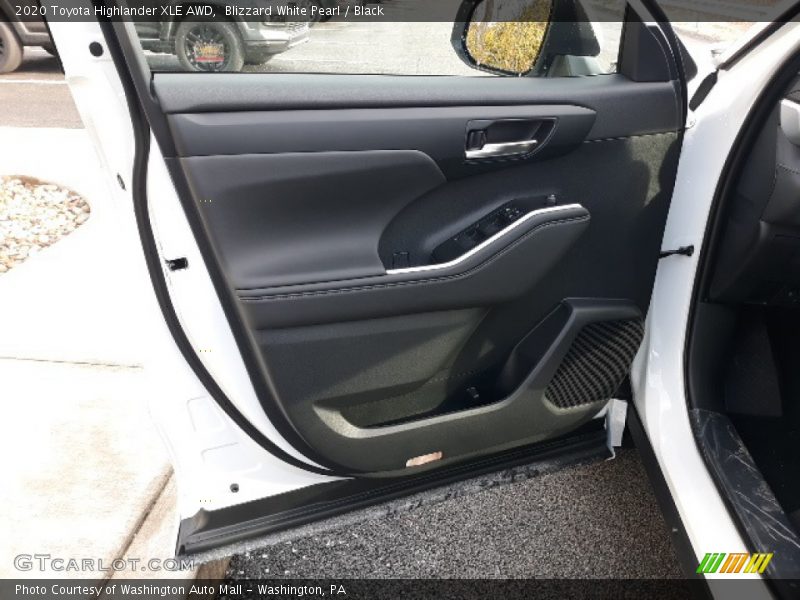 Blizzard White Pearl / Black 2020 Toyota Highlander XLE AWD