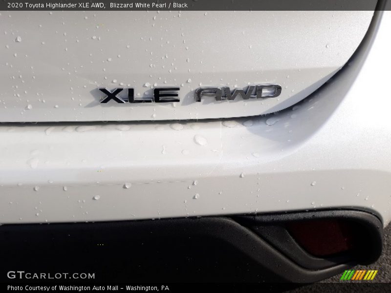 Blizzard White Pearl / Black 2020 Toyota Highlander XLE AWD