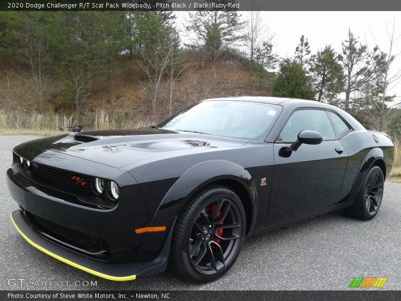 Pitch Black / Black/Ruby Red 2020 Dodge Challenger R/T Scat Pack Widebody