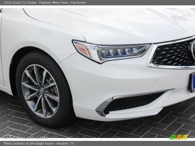 Platinum White Pearl / Parchment 2020 Acura TLX Sedan
