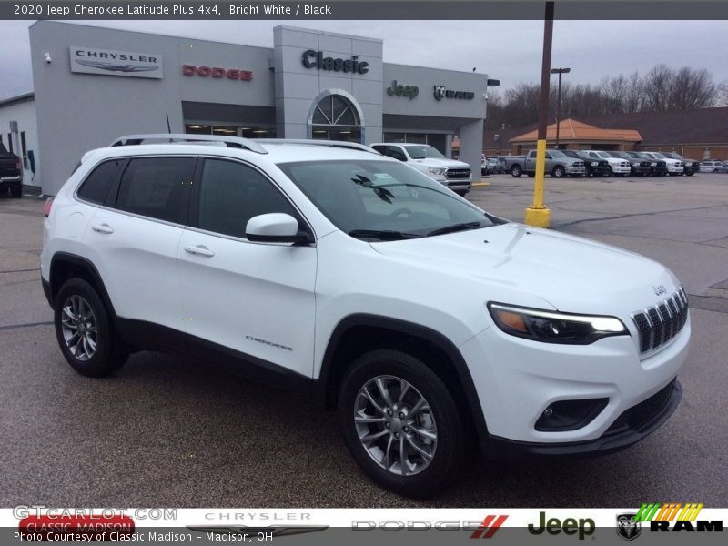 Bright White / Black 2020 Jeep Cherokee Latitude Plus 4x4