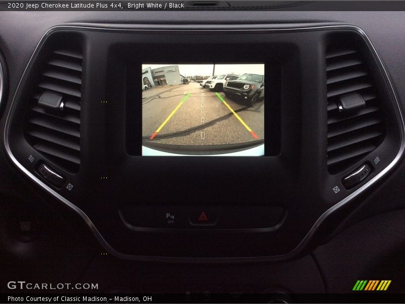 Bright White / Black 2020 Jeep Cherokee Latitude Plus 4x4