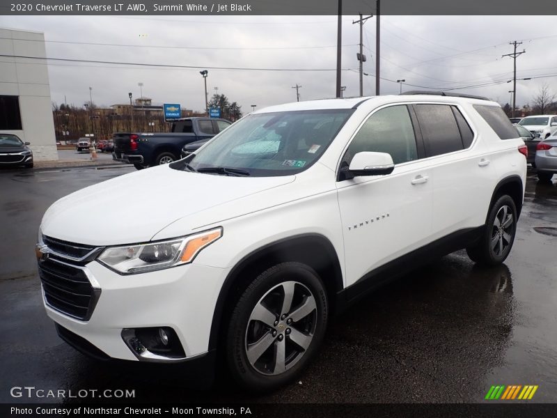 Front 3/4 View of 2020 Traverse LT AWD