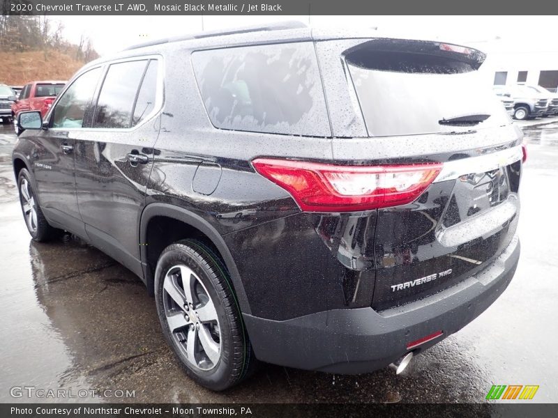 Mosaic Black Metallic / Jet Black 2020 Chevrolet Traverse LT AWD