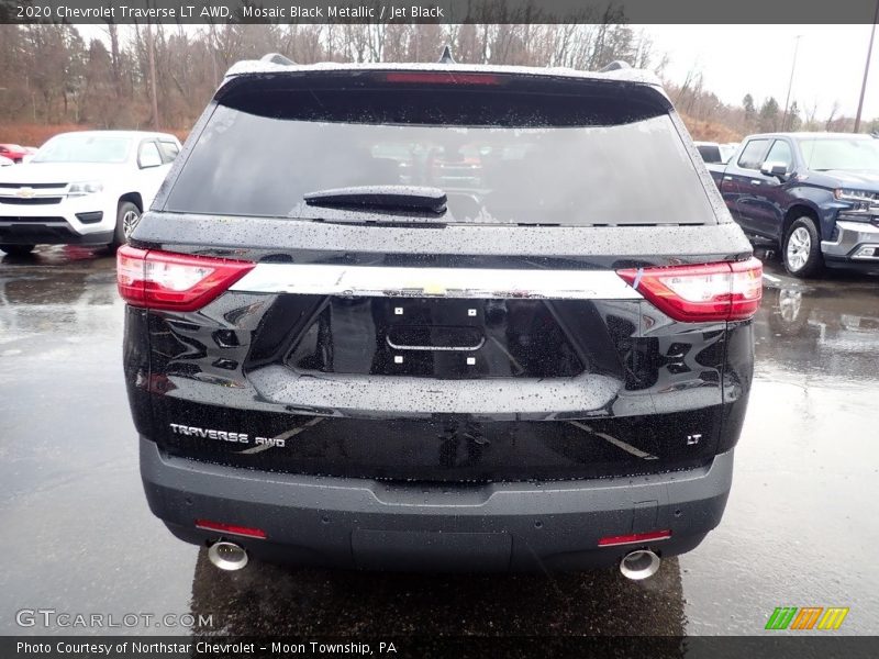 Mosaic Black Metallic / Jet Black 2020 Chevrolet Traverse LT AWD