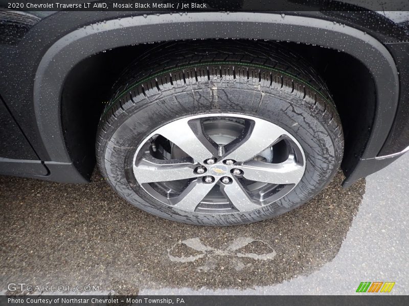 Mosaic Black Metallic / Jet Black 2020 Chevrolet Traverse LT AWD
