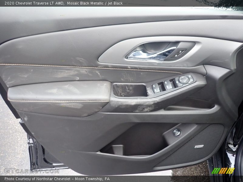 Mosaic Black Metallic / Jet Black 2020 Chevrolet Traverse LT AWD