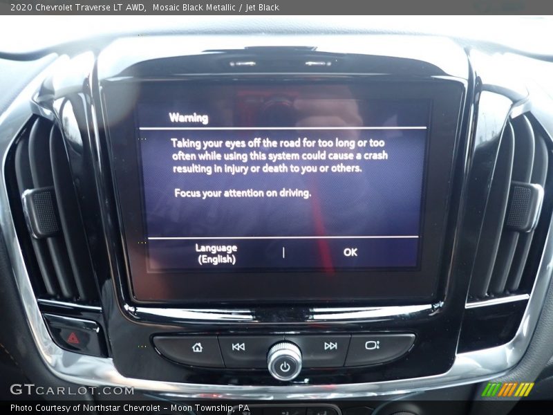 Mosaic Black Metallic / Jet Black 2020 Chevrolet Traverse LT AWD