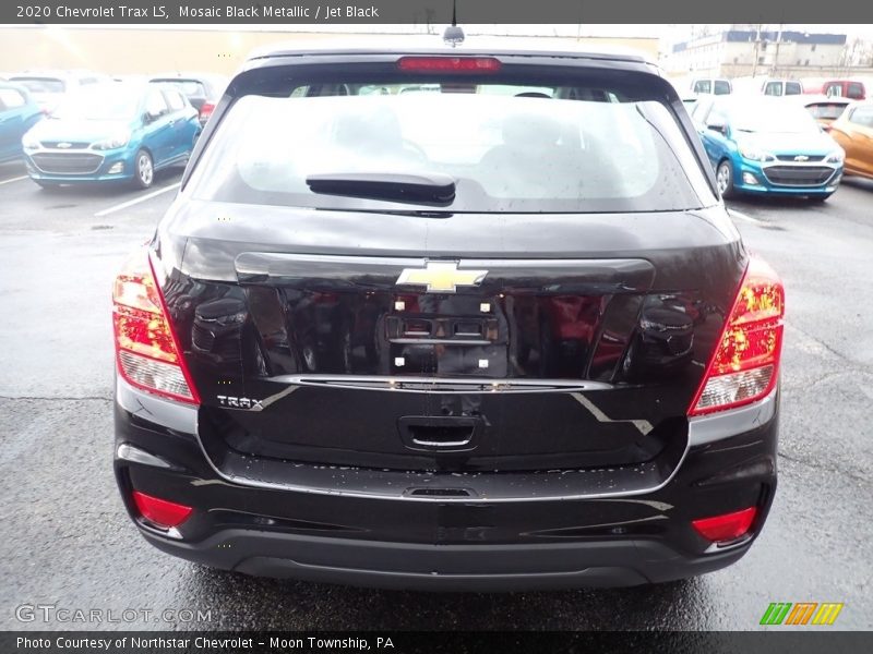 Mosaic Black Metallic / Jet Black 2020 Chevrolet Trax LS