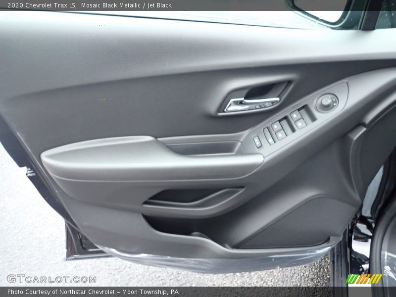 Mosaic Black Metallic / Jet Black 2020 Chevrolet Trax LS