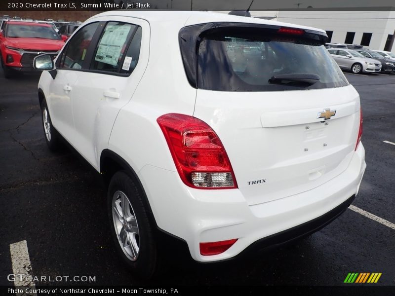 Summit White / Jet Black 2020 Chevrolet Trax LS