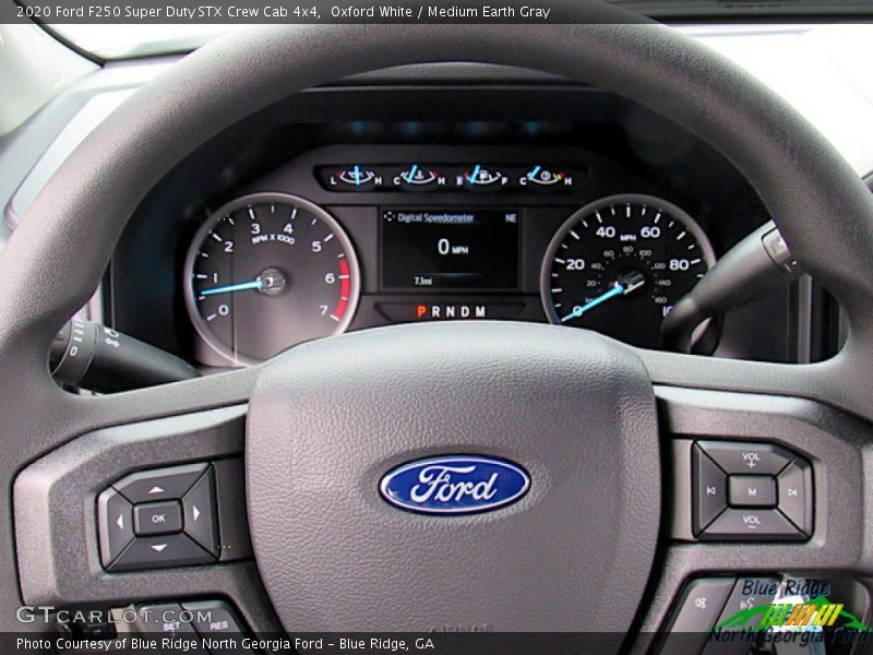 Oxford White / Medium Earth Gray 2020 Ford F250 Super Duty STX Crew Cab 4x4