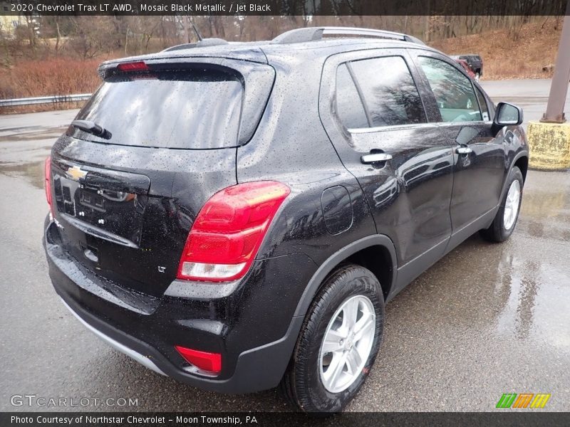 Mosaic Black Metallic / Jet Black 2020 Chevrolet Trax LT AWD