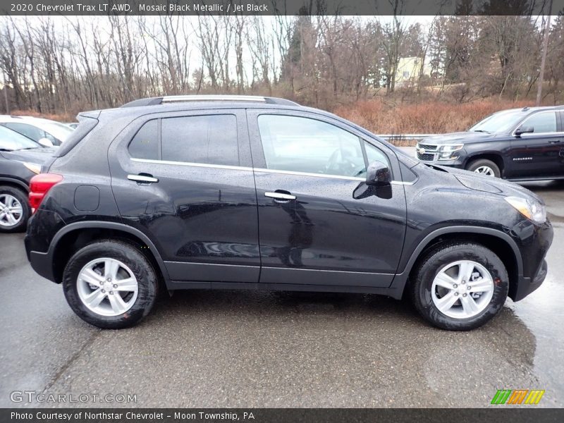 Mosaic Black Metallic / Jet Black 2020 Chevrolet Trax LT AWD