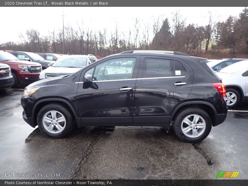 Mosaic Black Metallic / Jet Black 2020 Chevrolet Trax LT