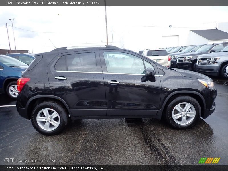 Mosaic Black Metallic / Jet Black 2020 Chevrolet Trax LT