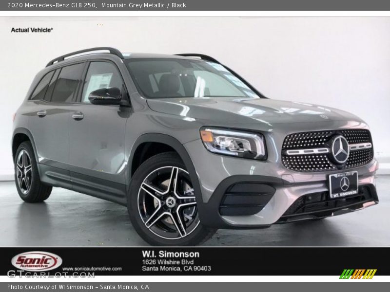 Mountain Grey Metallic / Black 2020 Mercedes-Benz GLB 250