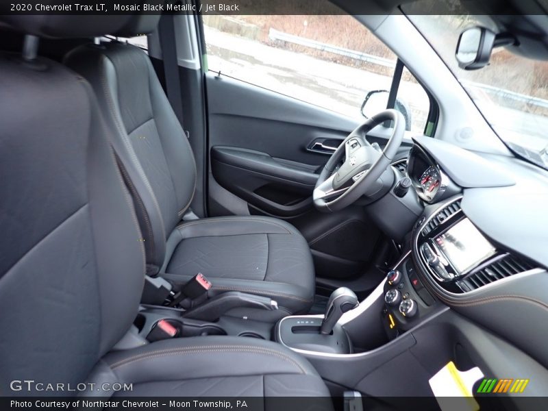 Mosaic Black Metallic / Jet Black 2020 Chevrolet Trax LT