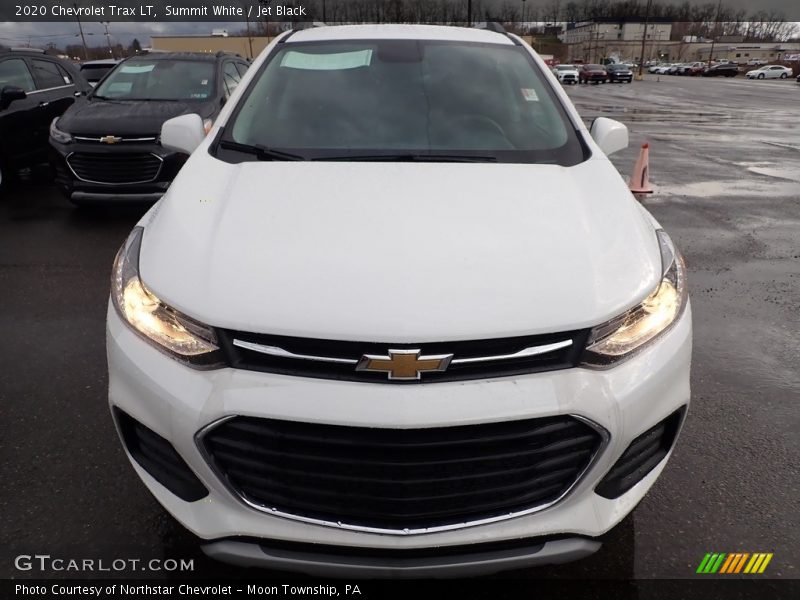 Summit White / Jet Black 2020 Chevrolet Trax LT