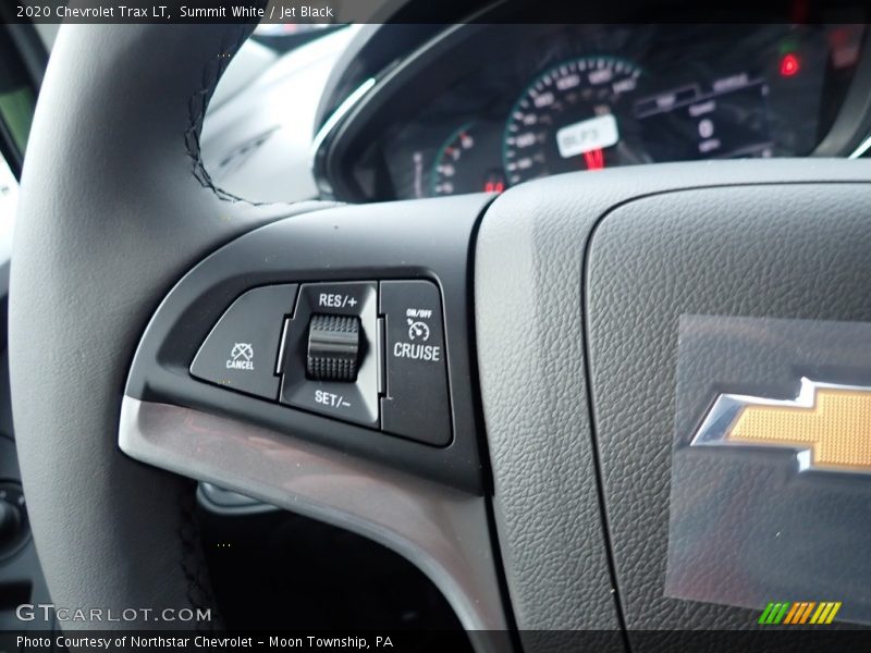Summit White / Jet Black 2020 Chevrolet Trax LT