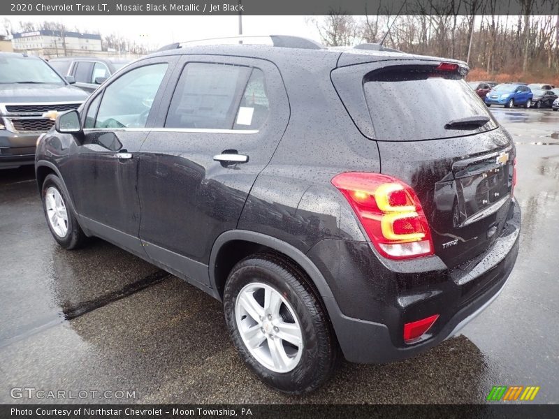 Mosaic Black Metallic / Jet Black 2020 Chevrolet Trax LT