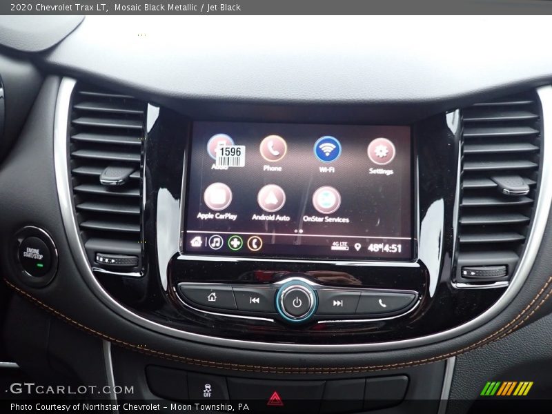Mosaic Black Metallic / Jet Black 2020 Chevrolet Trax LT