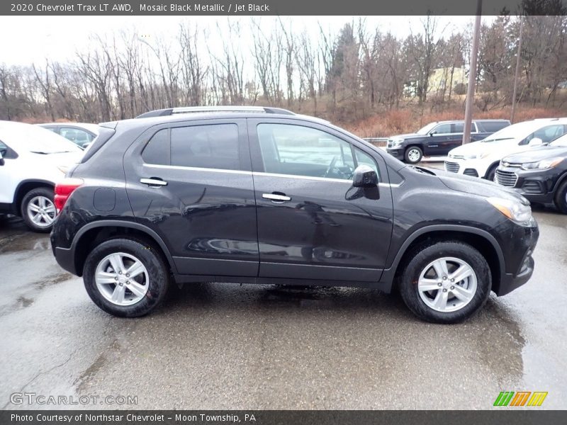 Mosaic Black Metallic / Jet Black 2020 Chevrolet Trax LT AWD