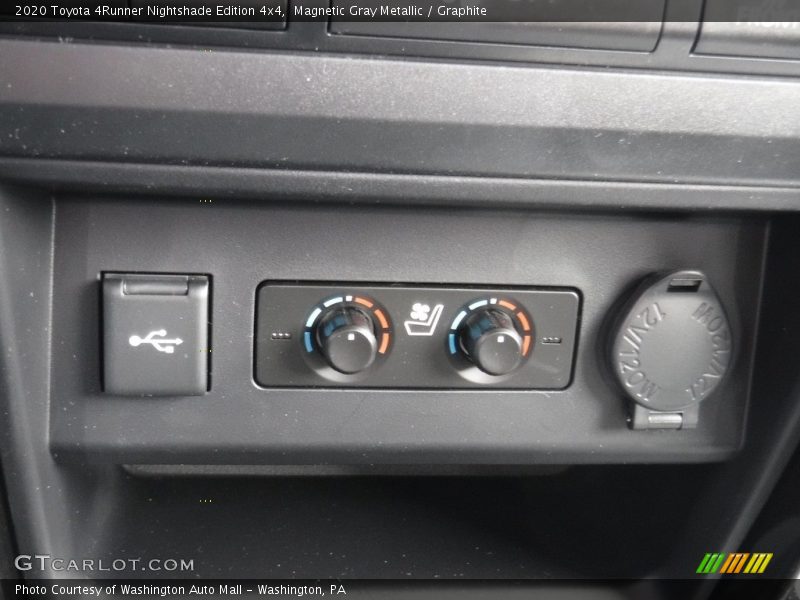 Magnetic Gray Metallic / Graphite 2020 Toyota 4Runner Nightshade Edition 4x4